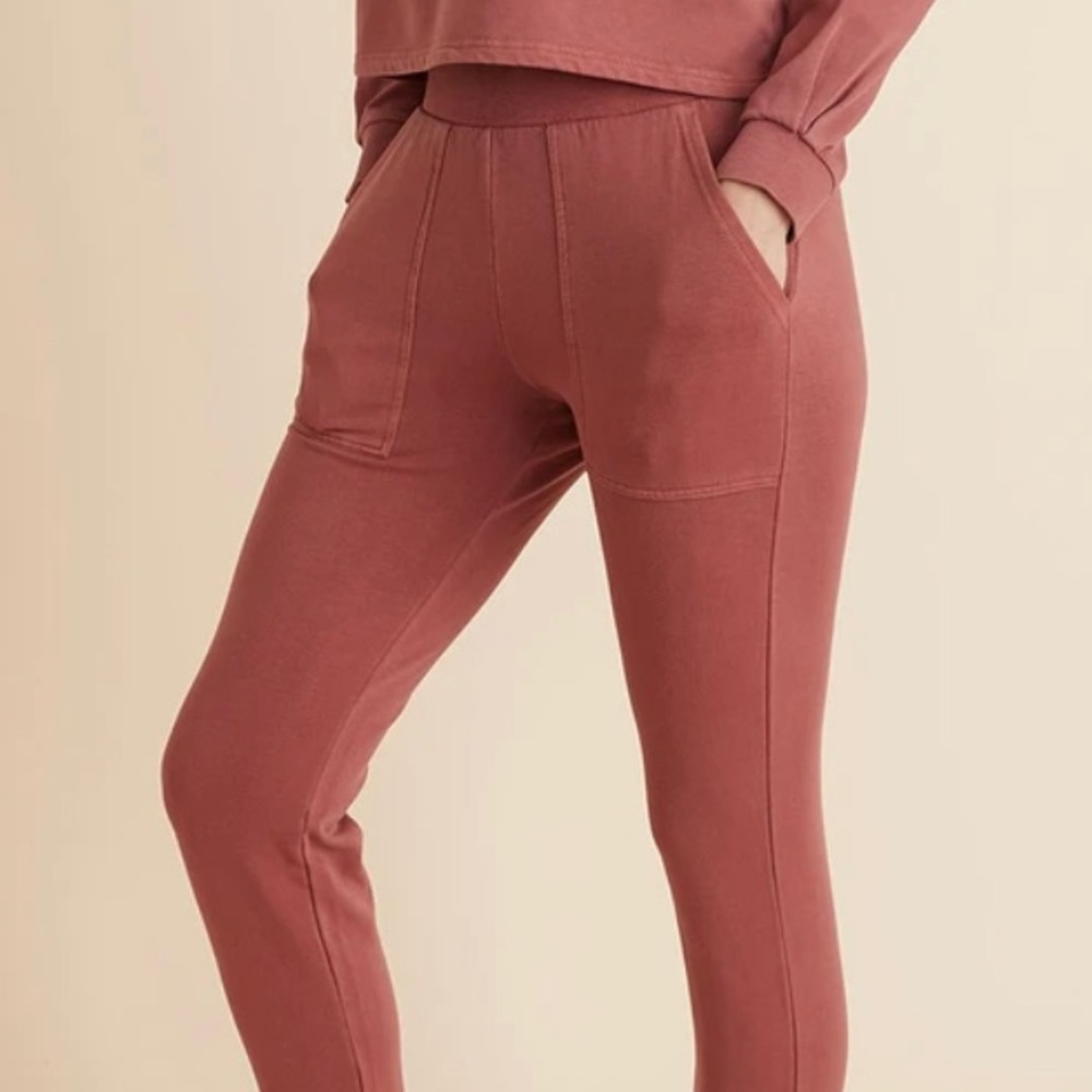 Marine Layer Sammi Jogger in Red Ochre